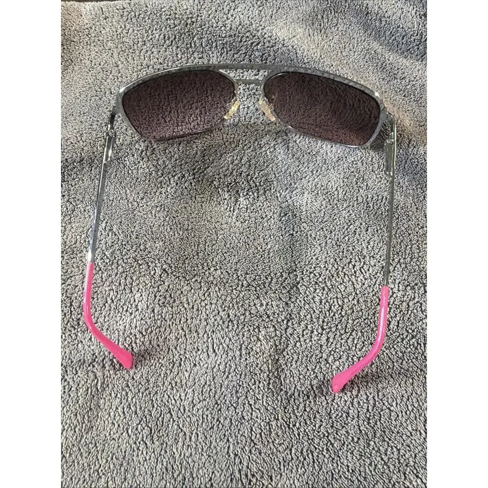 Steve Madden S5235 Barbiecore Aviator Sunglasses Silver Pink Oversized Gradient